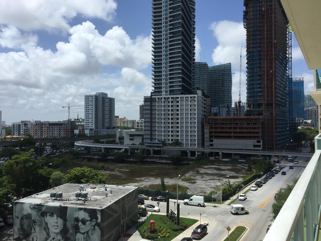 Lyx Suites At One Broadway In Brickell Miami Eksteriør billede