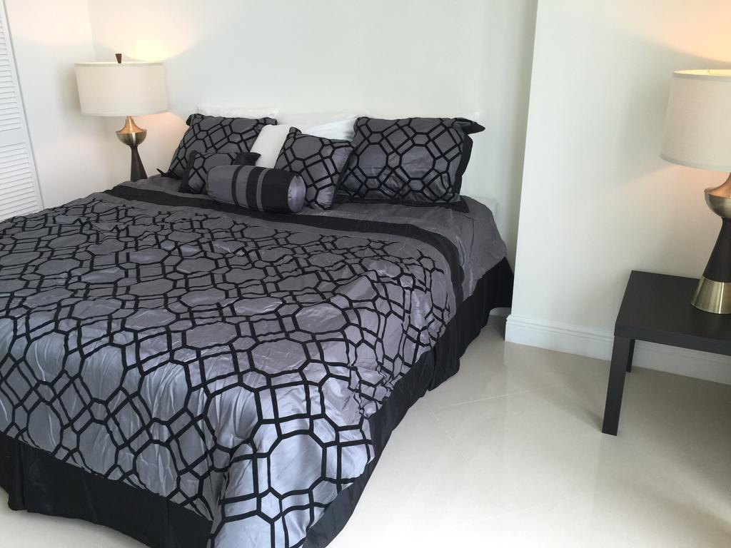 Lyx Suites At One Broadway In Brickell Miami Eksteriør billede