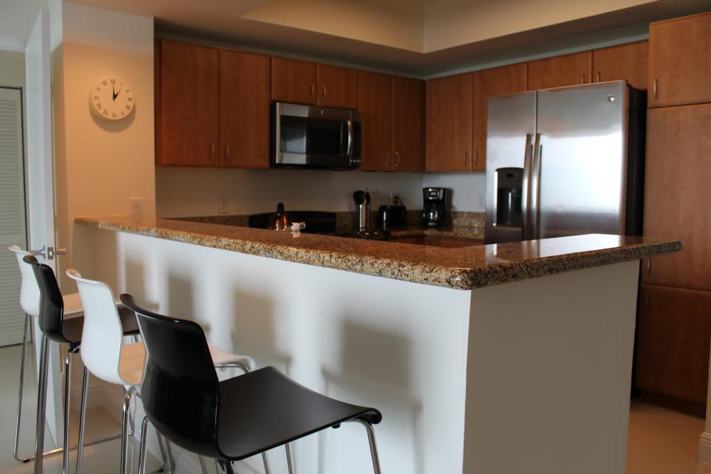 Lyx Suites At One Broadway In Brickell Miami Eksteriør billede