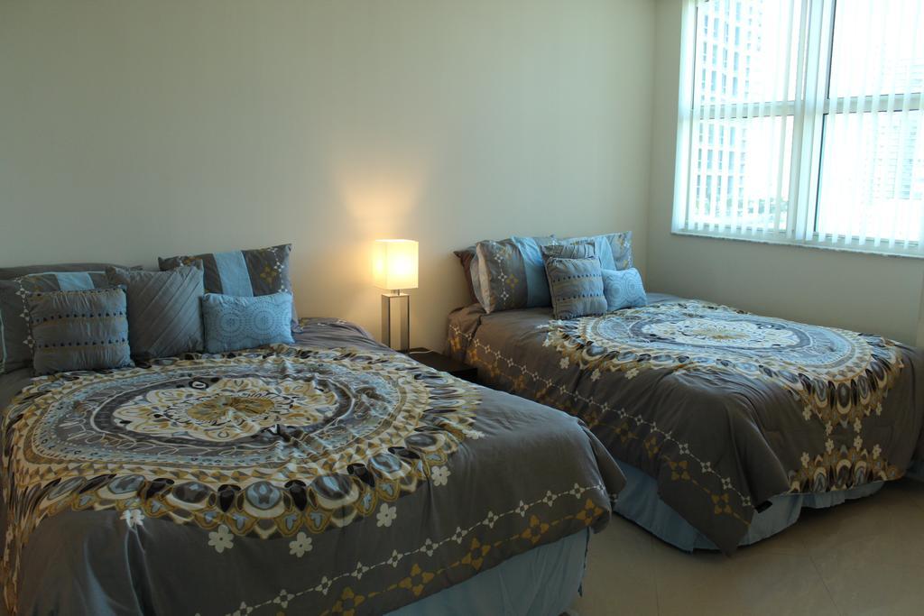 Lyx Suites At One Broadway In Brickell Miami Værelse billede