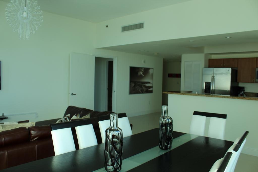 Lyx Suites At One Broadway In Brickell Miami Eksteriør billede