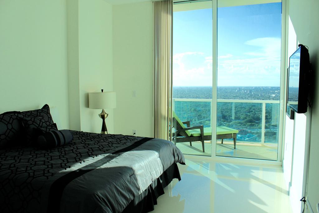 Lyx Suites At One Broadway In Brickell Miami Eksteriør billede