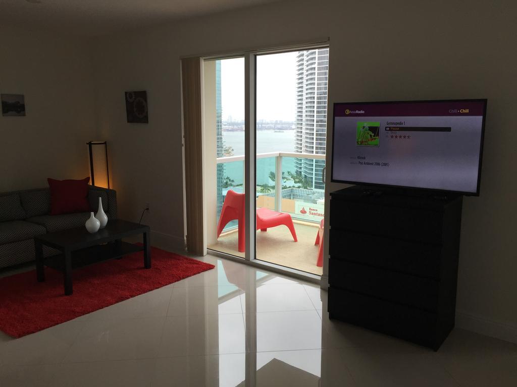 Lyx Suites At One Broadway In Brickell Miami Eksteriør billede
